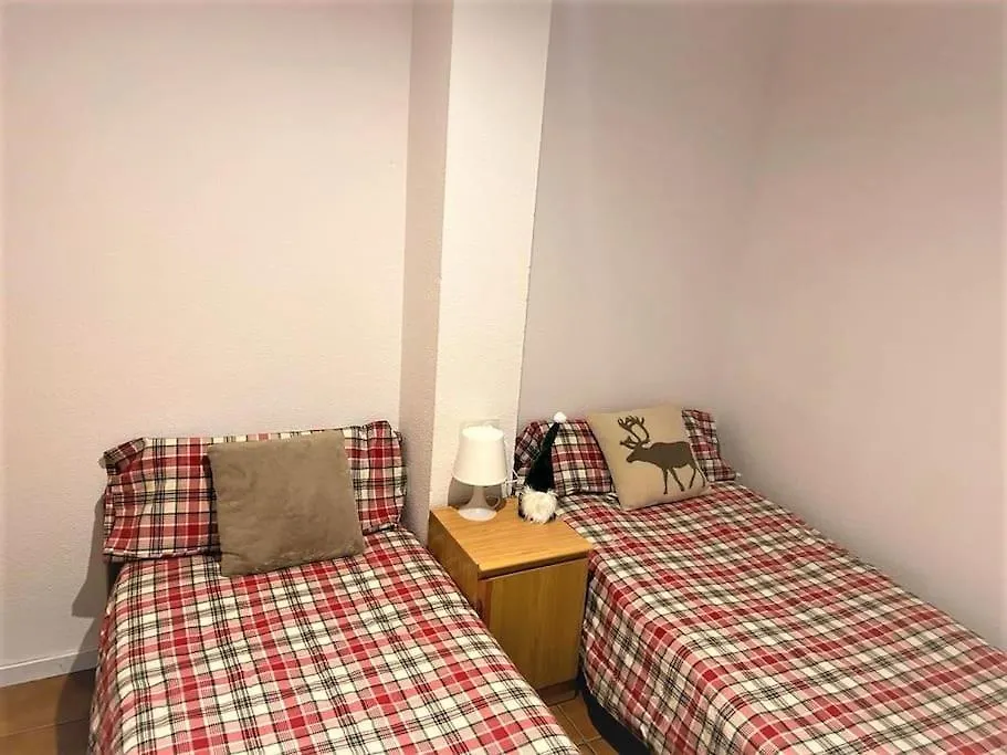 Little Rest Montblanc 6 Pax Personas Wifi Garaje Plaza Pradollano Apartment Monachil Spain